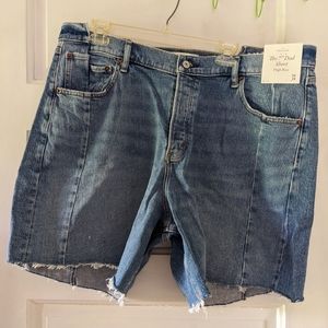 NWT Abercrombie Curve Love Dad Short - Size 18
